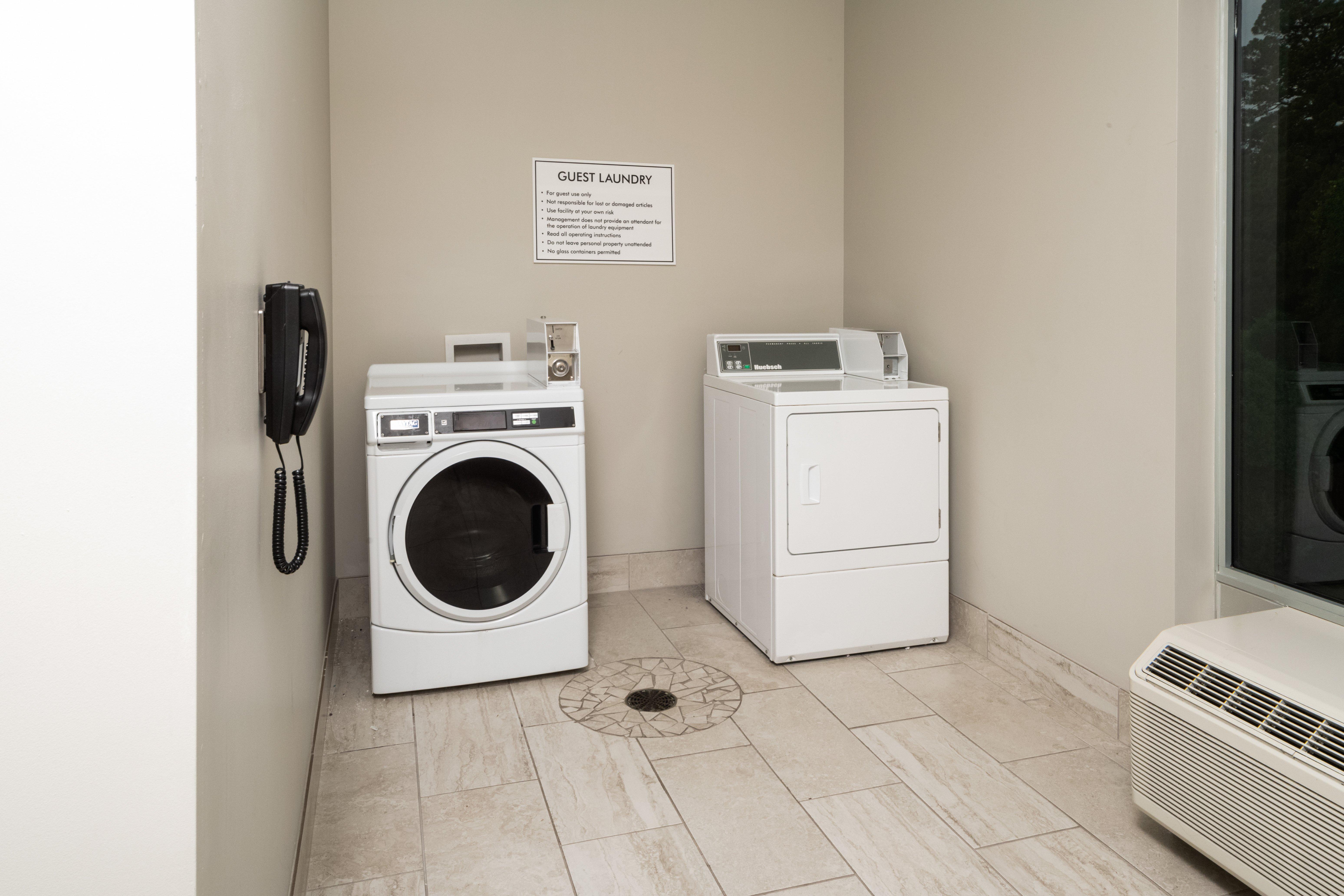Holiday Inn Express & Suites Memphis Arpt Elvis Presley Blv By Ihg Eksteriør bilde