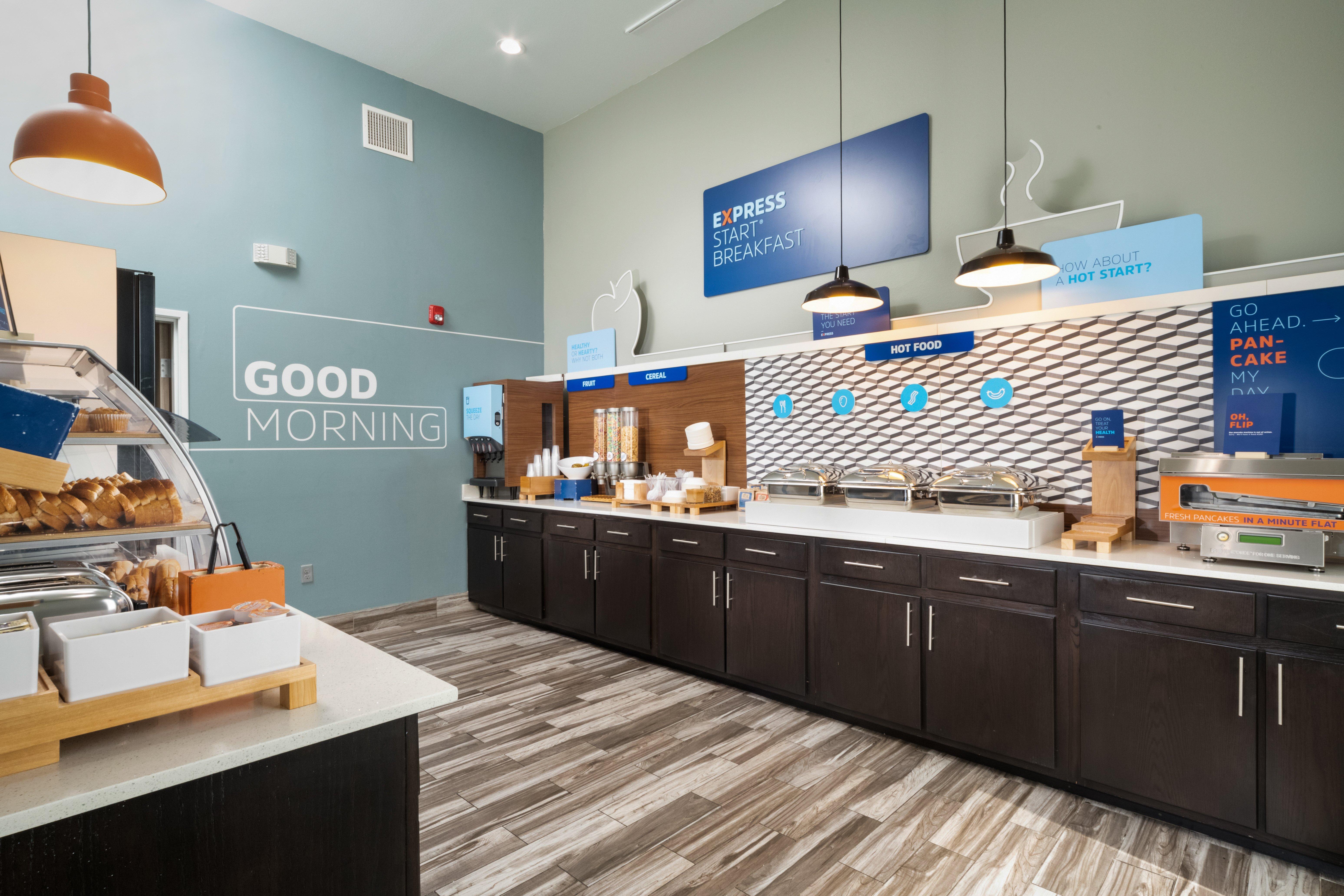 Holiday Inn Express & Suites Memphis Arpt Elvis Presley Blv By Ihg Eksteriør bilde