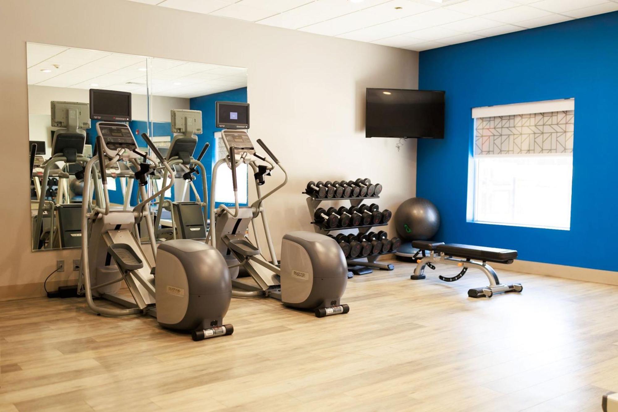 Holiday Inn Express & Suites Memphis Arpt Elvis Presley Blv By Ihg Eksteriør bilde