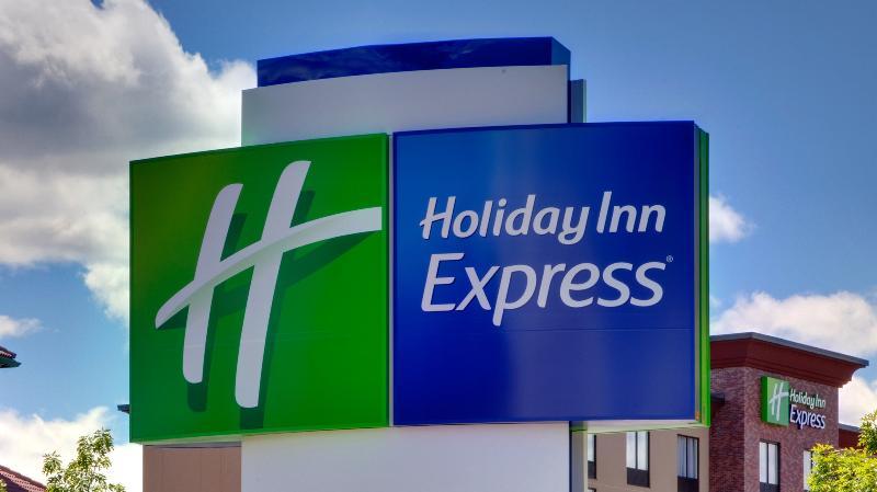 Holiday Inn Express & Suites Memphis Arpt Elvis Presley Blv By Ihg Eksteriør bilde